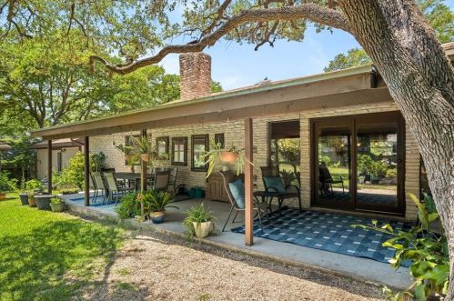 8709 Collingwood Dr, Austin TX 78748-5204 exterior