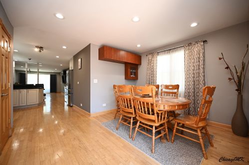 3807 Odell Ave, Chicago IL 60634-3404 exterior