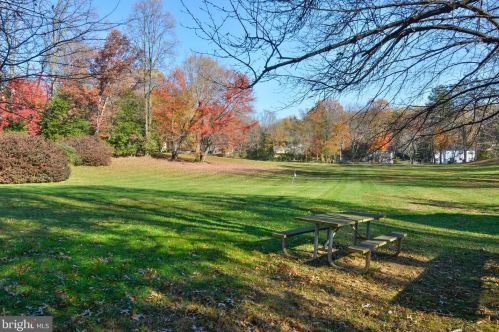 1758 Westwind Way, Mc Lean VA 22102-1612 exterior