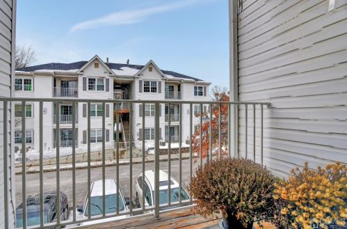 1327 Waterford Dr, Edison NJ  08817-1929 exterior