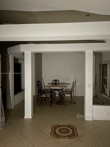 641 Dalton Cir, Fort Pierce FL 34953-5814 exterior