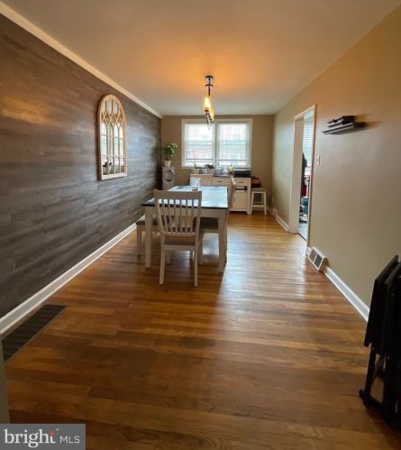 252 Cheltenham Ave, Philadelphia PA  19120-1012 exterior