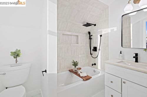 1334 Kains, Berkeley CA 94702-1016 exterior