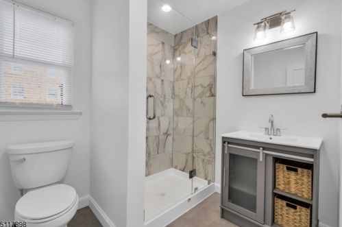 25 Morgan Ln, Bridgewater NJ 08807-3007 exterior