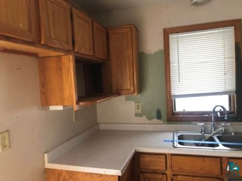 1103 96th Ave, Duluth, MN 55808-1852