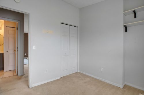 5103 Jenny Ln, Mishawaka IN 46545-1359 exterior