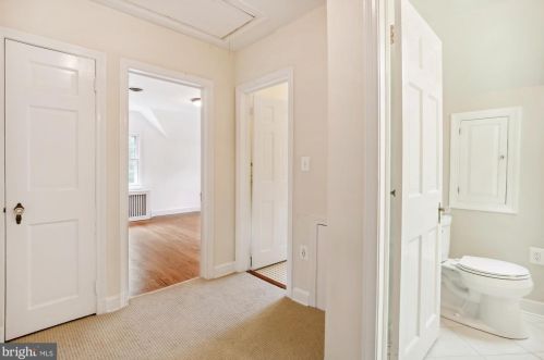 312 Alexandria Ave, Alexandria VA 22301-3036 exterior