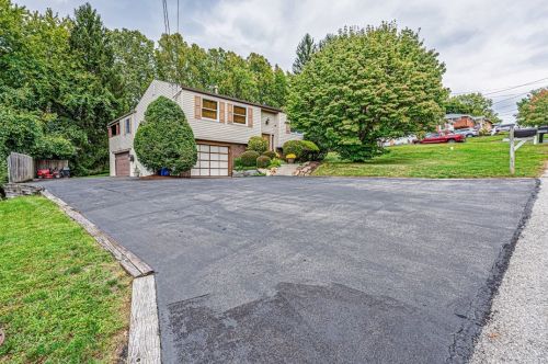 55 Observatory St, Manor PA 15665-9748 exterior