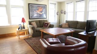 806 Sycamore Pl, Ann Arbor MI  48104-4303 exterior