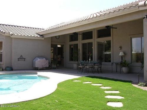 2450 Mulberry Dr, Chandler AZ  85286-6740 exterior