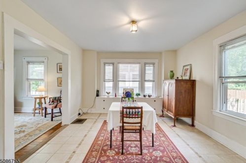 55 Laramie Rd, Plainfield NJ 07060-2951 exterior