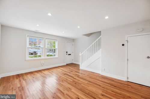 3816 W St, Washington DC 20020-1314 exterior