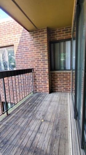 3825 Devon Ave, Chicago IL 60659-1000 exterior