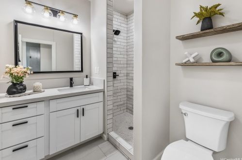 1634 Paula Dr, Honolulu HI  96816-4316 exterior