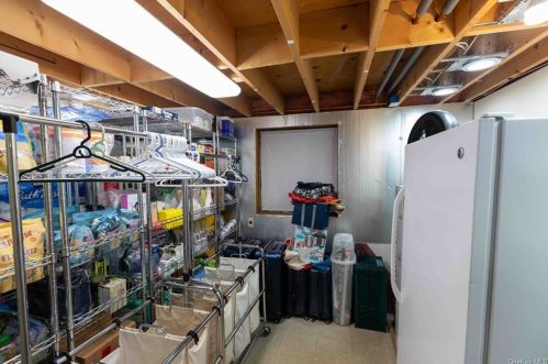 69 Newburgh Rd, Patterson NY 12563-1804 exterior