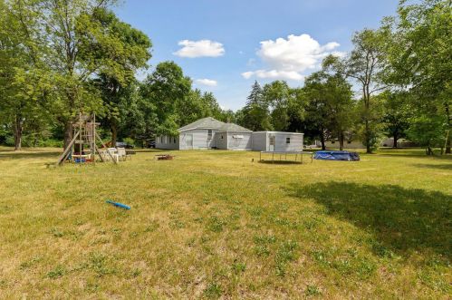 310 Kiddville St, Belding MI 48809-9593 exterior