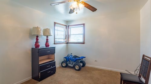 1019 93 St, Chicago IL 60617-4109 exterior