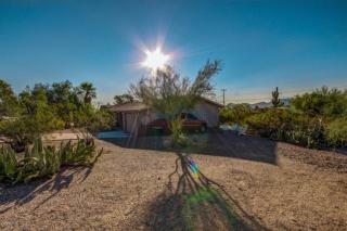 2629 Joan D Arc Ave, Phoenix AZ  85032-5922 exterior