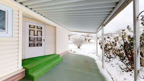 71 Alta Vw Way, Sandy UT 84070-3231 exterior