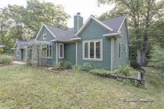 4065 Sandy Ridge Dr, Dorr, MI 49323-9448