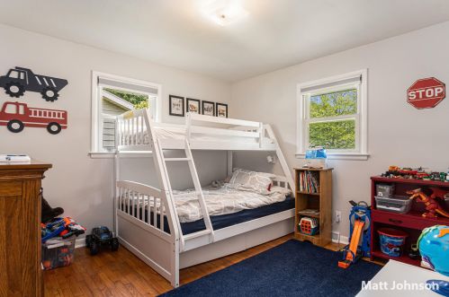 2120 Arbor Ave, Meskegon MI 49441-3604 exterior