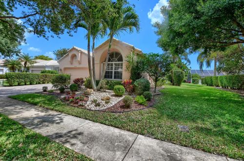 10327 Copper Lk Dr, Boynton Beach FL 33437-5508 exterior