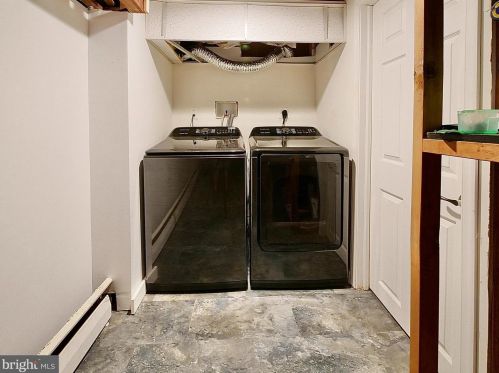 240 Gerald Dr, Chester PA 19014-1717 exterior