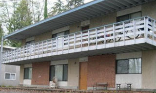 10427 Aqua Way, Seattle WA  98168-1460 exterior