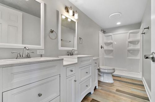 2309 Timberline Trl, Bull Valley IL 60098 exterior