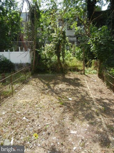 40 51st St, Philadelphia PA  19139-2725 exterior