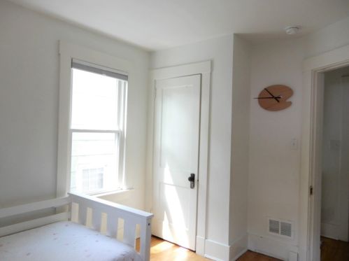 1260 Arkansas Ave, Pittsburgh PA  15216-2604 exterior