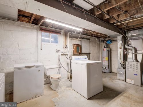 432 Orange St, Washington DC  20032-1622 exterior