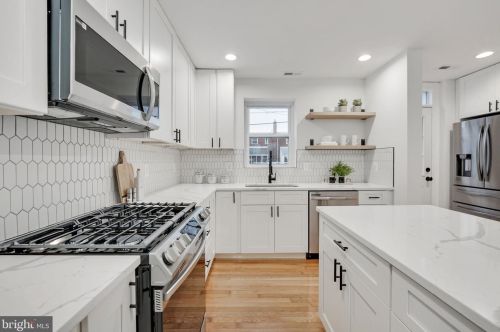 504 Glendale Ave, Alexandria VA 22301-1602 exterior