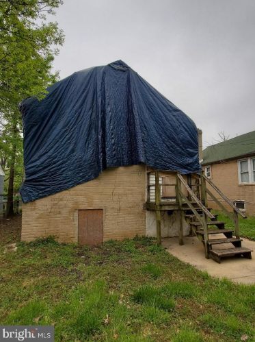 464 Lebaum St, Washington, DC 20032-2609