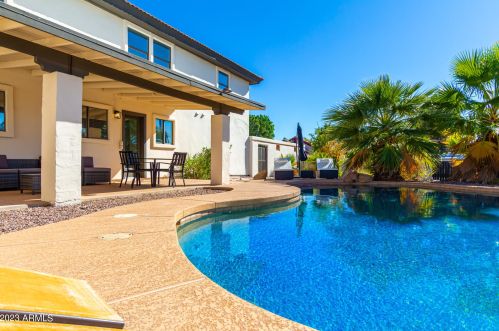 15202 10th St, Phoenix AZ  85022-3738 exterior