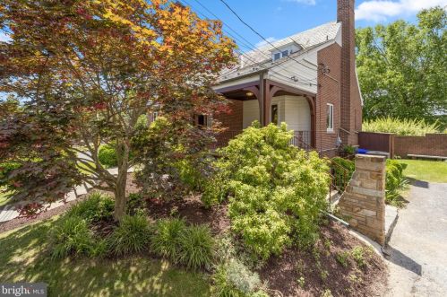 1 Noyes Ct, Silver Spring MD  20910-4121 exterior