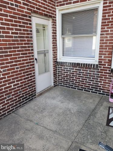 5537 Loretto Ave, Philadelphia PA  19124-1714 exterior