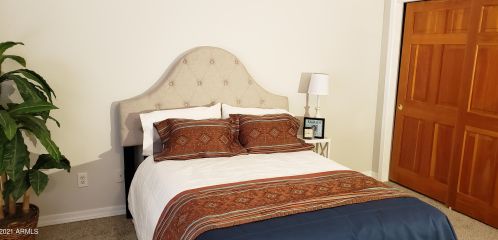 37211 19 Ave, Phoenix AZ 85009-1940 exterior