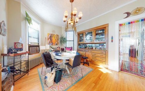 1922 Wilson Ave, Chicago IL 60625-3760 exterior