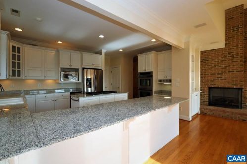 3293 Sandown Park Rd, Keswick VA 22947-2733 exterior