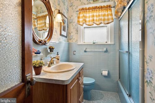 308 River Ave, Point Pleasant Beach NJ 08742-4313 exterior