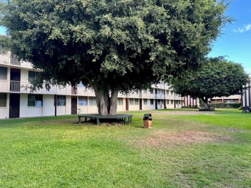 1441 Kaumualii St, Honolulu HI  96817-4862 exterior