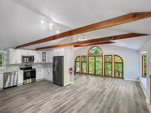 15 Glen Dr, Wantage, NJ 07461-4801