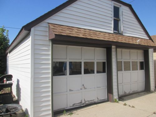 1844 Belmont St, Manitowoc WI 54220-2630 exterior