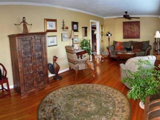 524 Morton Cir, Chattanooga TN  37415-4327 exterior