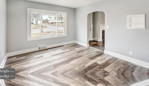 3317 Locust St, Manchester MD  21102-2002 exterior