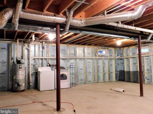 419 California Trl, Browns Mills NJ  08015-5638 exterior