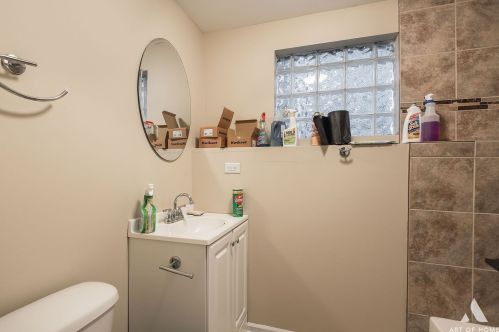 7953 Woodlawn, Chicago IL 60619-4508 exterior