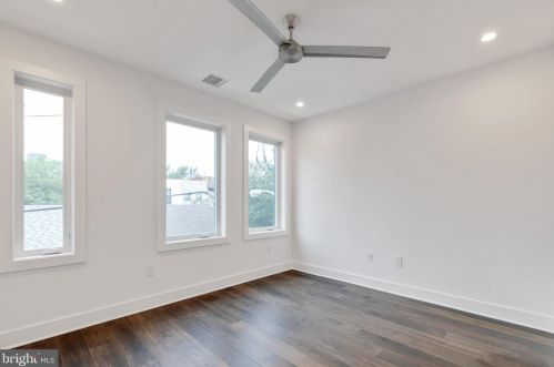 1220 Kater St, Philadelphia PA 19147-2011 exterior