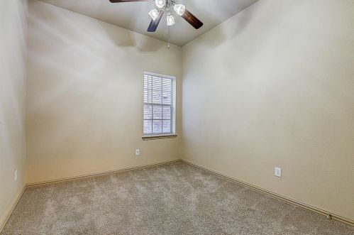 3013 Bans Crown Blvd, Frisco TX 75056-5850 exterior